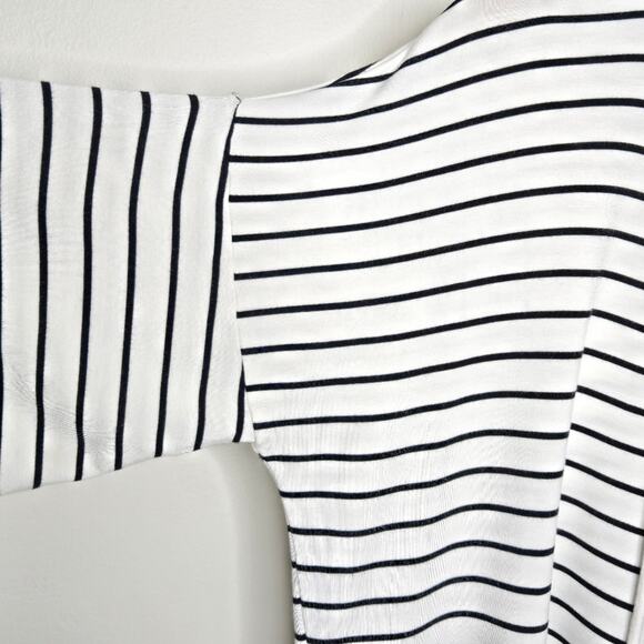CABI Relaxed Fit Casual White and Black Striped Women's Longsleeve Veck Top - Picture 7 of 10